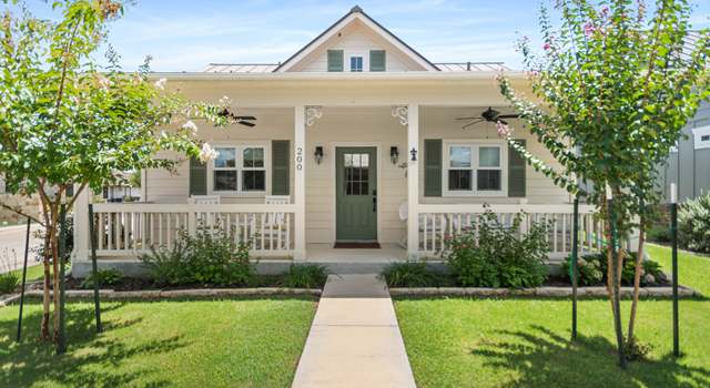 Photo of 530 Oak Park DR 200, Boerne, TX 78006