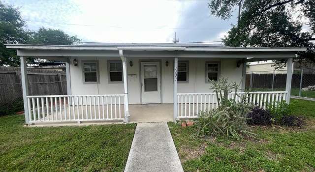 Photo of 1221 Sacramento, San Antonio, TX 78201