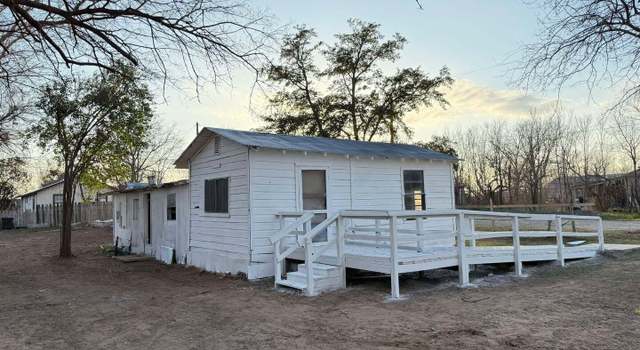 Photo of 801 Fifth, Natalia, TX 78059