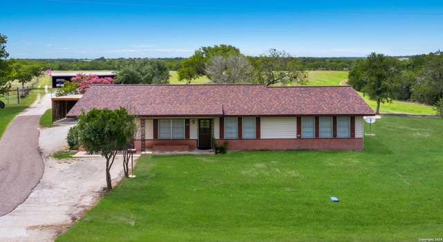 Photo of 403 E Meyer, Falls City, TX 78113
