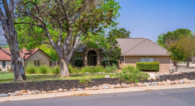 Photo of 102 Spring Ml, Kerrville, TX 78028