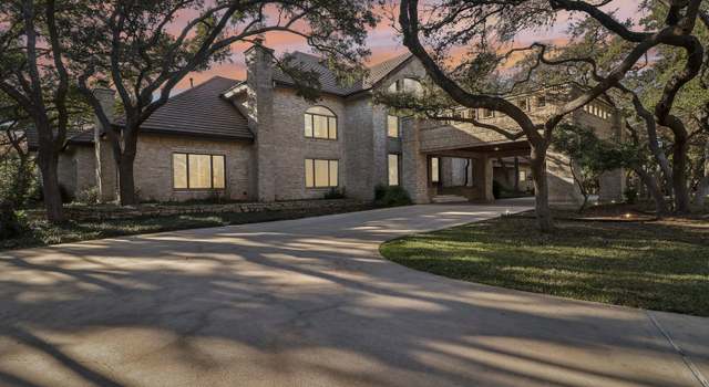 Photo of 304 Tower Dr, Hill Country Village, TX 78232-2914