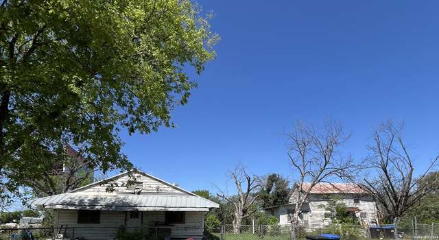 Photo of 183 Jasmine Ln, San Antonio, TX 78237-4005