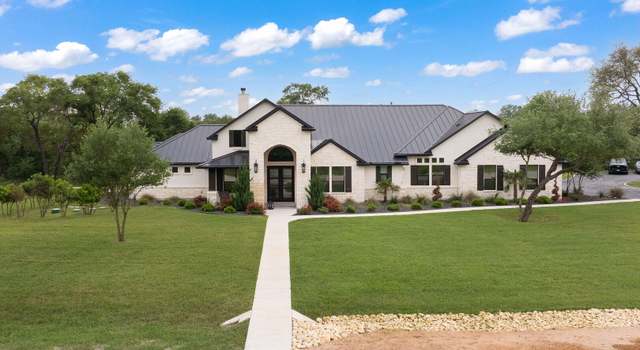 Photo of 176 Trophy Ln, Poteet, TX 78065-4855