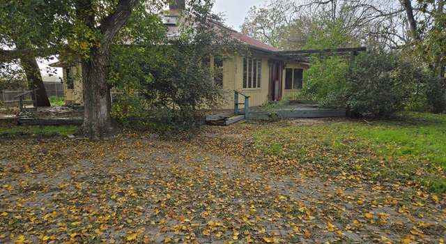 Photo of 757 Caldwell St, Kingsbury, TX 78638-2403