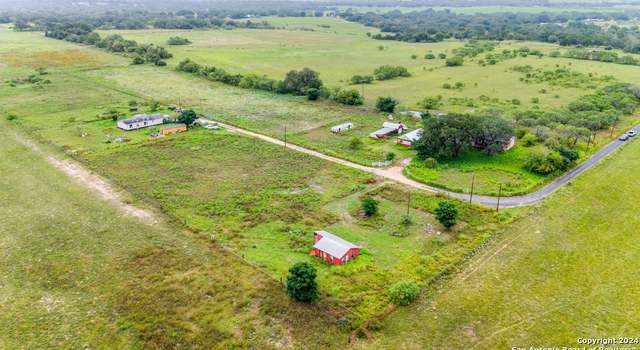 Photo of 5128 W Ditto, Poteet, TX 78065