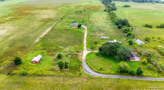 Photo of 5128 W Ditto, Poteet, TX 78065