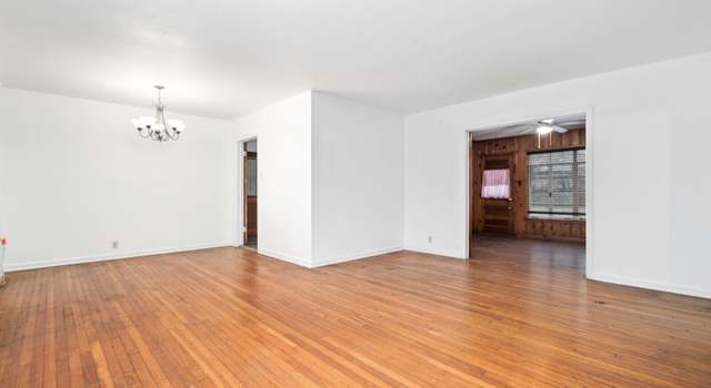 Photo of 327 Altgelt Ave, San Antonio, TX 78201-2603
