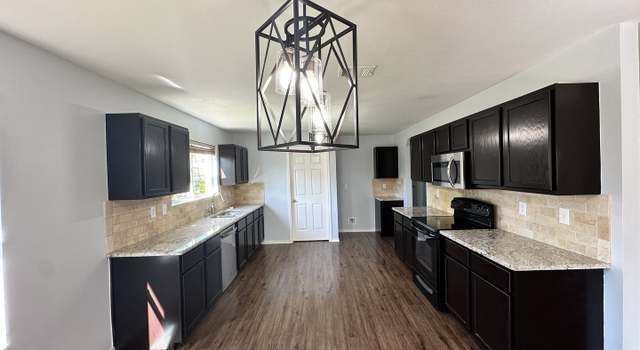 Photo of 225 Bridge Xing, Cibolo, TX 78108