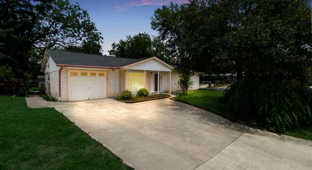 Photo of 3667 Versailles Dr, San Antonio, TX 78219-2525