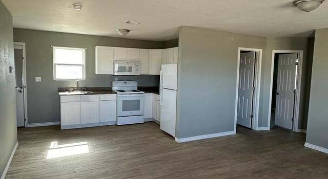 Photo of 539 N Miller, La Pryor, TX 78872