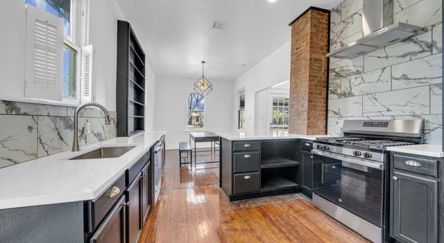 Photo of 1040 W Rosewood Ave, San Antonio, TX 78201