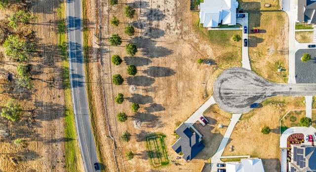Photo of 101 Medium Mdw, Lytle, TX 78052