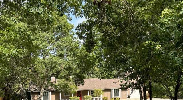 Photo of 104 Eagle Ct, Boerne, TX 78006-8954