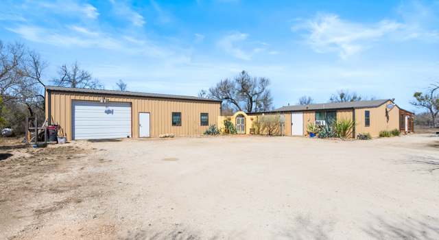 Photo of 714 Veterans, Sabinal, TX 78881
