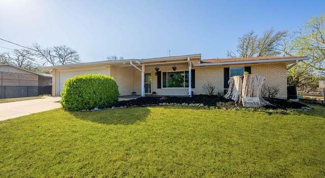 Photo of 1213 Donna Kay Dr, Kerrville, TX 78028