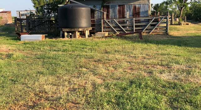 Photo of 5173 County Road 332, Charlotte, TX 78011