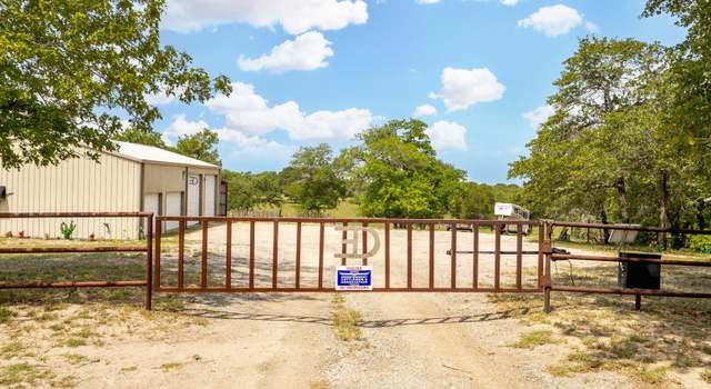Photo of 1579 Settlement Way, Luling, TX 78648