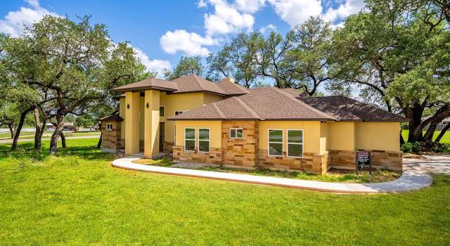 Photo of 101 Vintage Run Dr, La Vernia, TX 78121