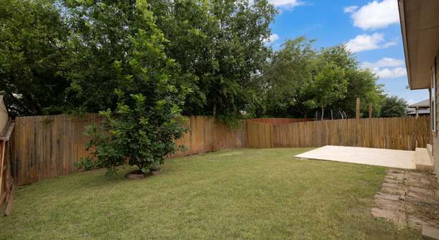 Photo of 8518 Hudson Holw, San Antonio, TX 78254