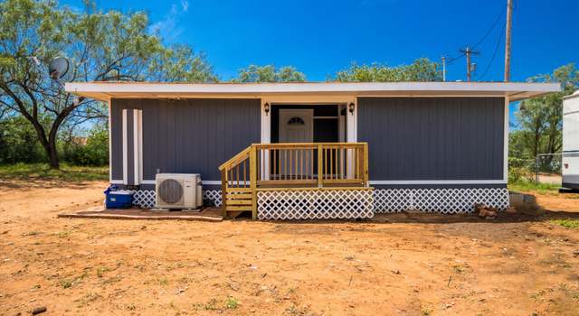 Photo of 173 County Road 1500, Moore, TX 78057