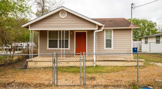 Photo of 525 Avenue D, Poteet, TX 78065
