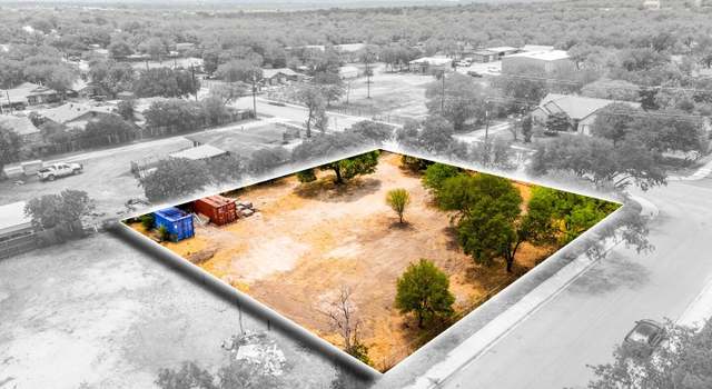 Photo of 877 W Villaret Blvd, San Antonio, TX 78224