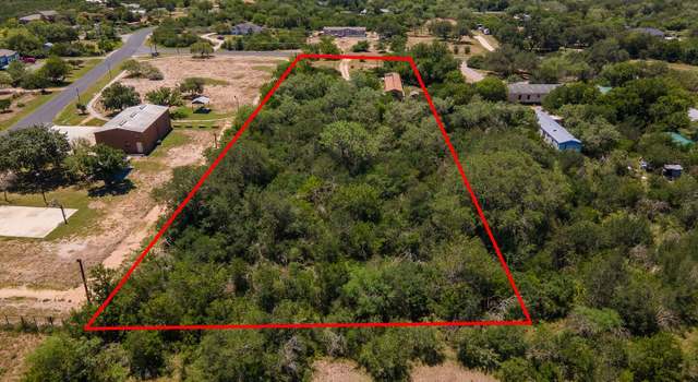 Photo of 245 County Road 572, Castroville, TX 78009