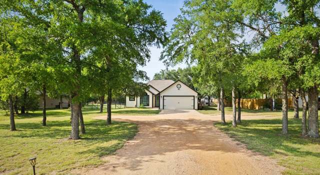 Photo of 113 E Dawn Dr, Johnson City, TX 78636