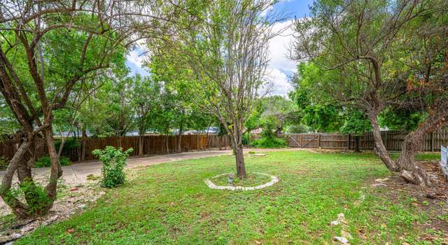 Photo of 301 Red Oak, Ingram, TX 78025