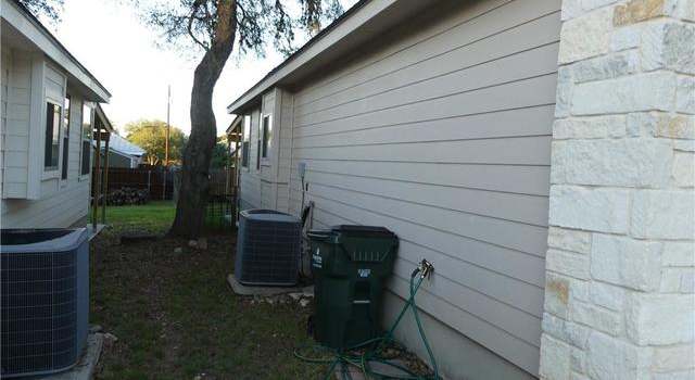 Photo of 749 Lookout Dr, Canyon Lake, TX 78133-3620