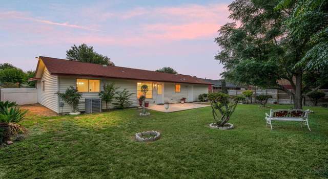 Photo of 7215 Glen Trl, San Antonio, TX 78239-3429