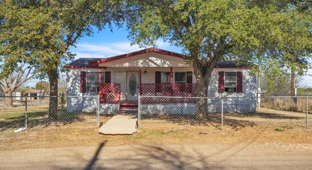Photo of 301 Johnston, Cotulla, TX 78014