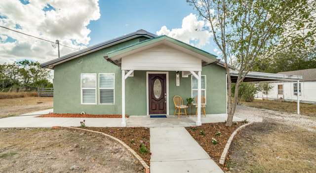 Photo of 912 E Main, Karnes City, TX 78118
