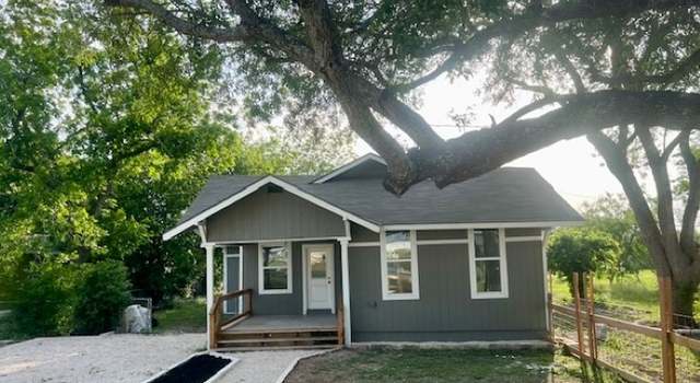 Photo of 216 S Live Oak, Marion, TX 78124