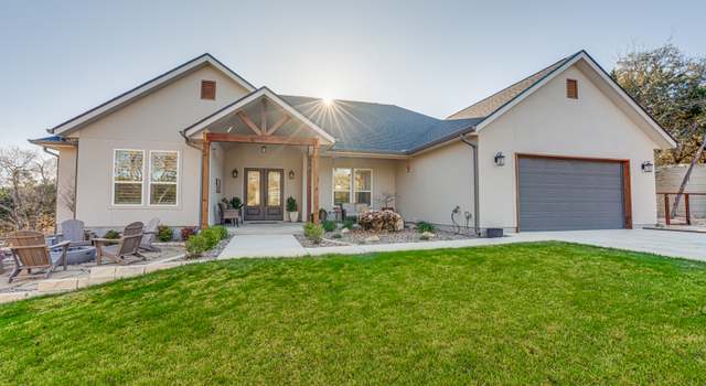 Photo of 303 Saddle Mtn, Boerne, TX 78006