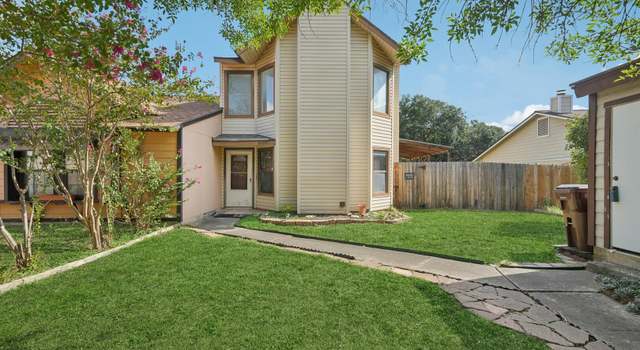 Photo of 8408 Forest Rdg, San Antonio, TX 78239-4006