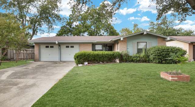 Photo of 425 E Wright Blvd, Universal City, TX 78148-4526
