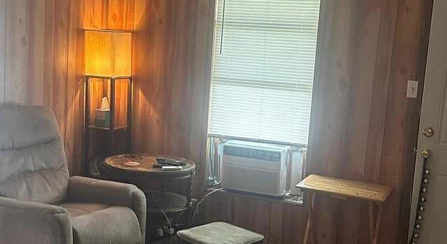 Photo of 619 Pecan, Sabinal, TX 78801