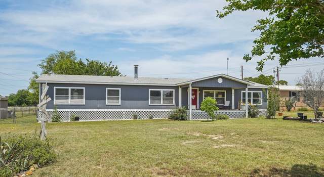 Photo of 104 Bossier, Poth, TX 78147