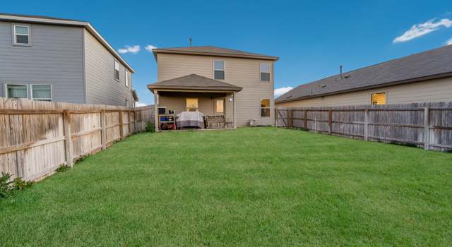 Photo of 6215 Willow Pt, San Antonio, TX 78219