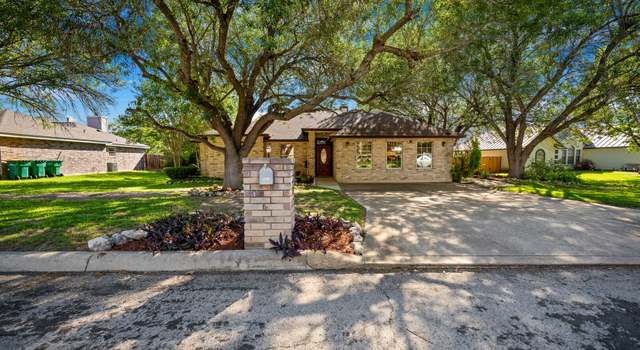 Photo of 103 River Mdw, Castroville, TX 78009
