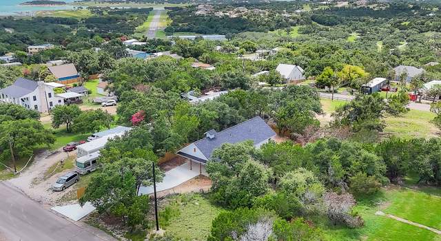 Photo of 1318 Willow Dr, Canyon Lake, TX 78133