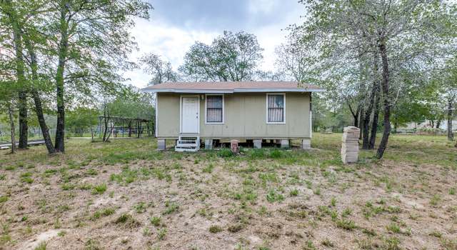 Photo of 67 N 5th St, Somerset, TX 78069