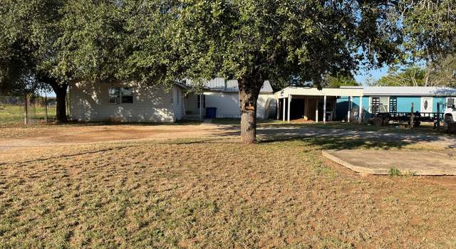 Photo of 218 W White St, Dilley, TX 78017
