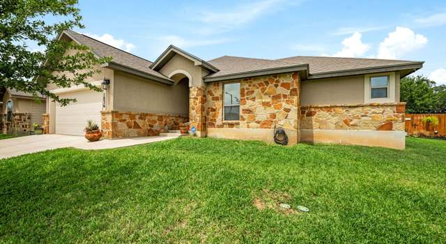Photo of 1836 Lost Trl, Pleasanton, TX 78064