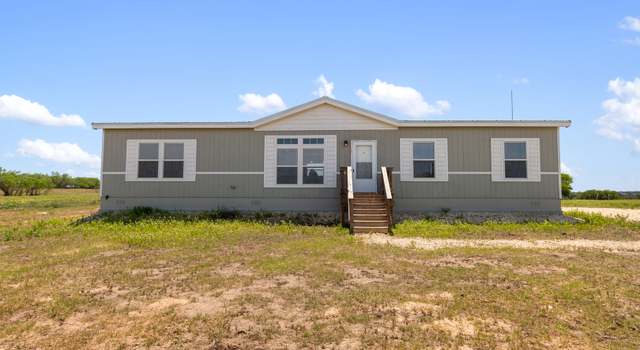 Photo of 517 County Road 314, Floresville, TX 78114