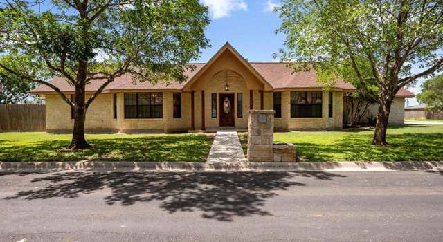 Photo of 1407 32nd, Hondo, TX 78861