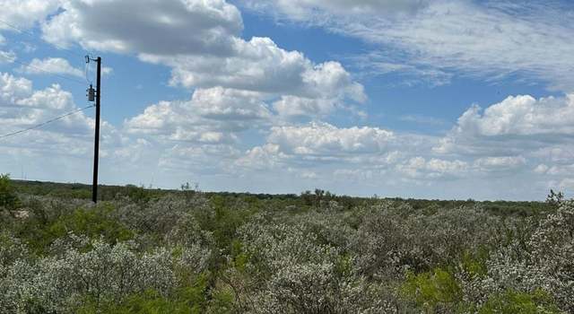Photo of 87 Legend Hills Rd, Uvalde, TX 78801