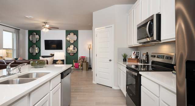 Photo of 10118 Jardin Verde, San Antonio, TX 78224